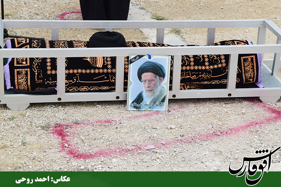 گزارش تصویری (۲)- مراسم تشییع و خاکسپاری آیت الله سید رضی علوی در لامرد
