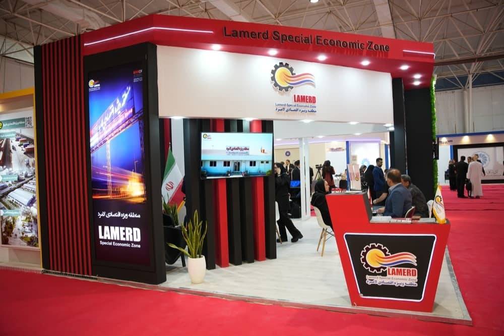غرفه منطقه ویژه اقتصادی لامرد در نمایشگاه شیراز اکسپو ۲۰۲۵ گشایش یافت